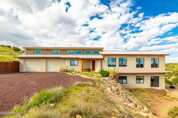 $896,000 | 7709 West Painted Rock Trail, Williams, AZ 86046