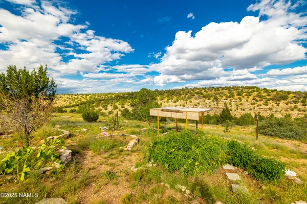 $896,000 | 7709 West Painted Rock Trail, Williams, AZ 86046