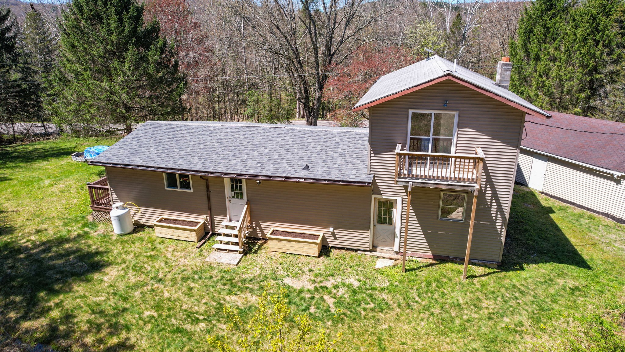 424 Edson Road Endicott, NY 13760 - Photo 13 of 20