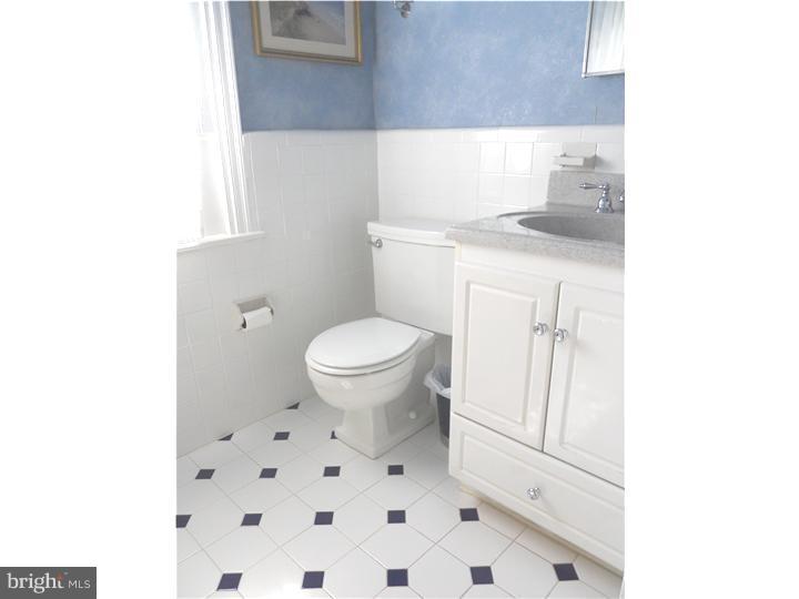 366 Williams Road Wynnewood, PA 19096 - Photo 19 of 25 Bathroom