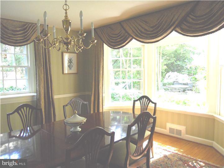 366 Williams Road Wynnewood, PA 19096 - Photo 7 of 25 Dining Room