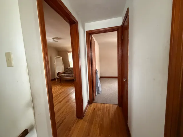 $220,000 | 9349 South Sacramento Avenue, Evergreen Park, IL 60805