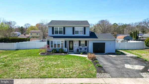$379,000 | 6 East Judith Drive, Hammonton, NJ 08037