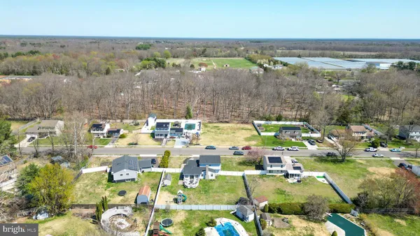 $379,000 | 6 East Judith Drive, Hammonton, NJ 08037