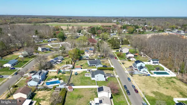 $379,000 | 6 East Judith Drive, Hammonton, NJ 08037