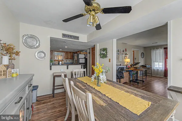 $379,000 | 6 East Judith Drive, Hammonton, NJ 08037