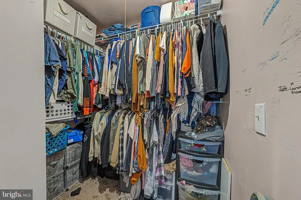 $379,000 | 6 East Judith Drive, Hammonton, NJ 08037