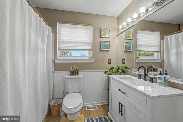 $379,000 | 6 East Judith Drive, Hammonton, NJ 08037