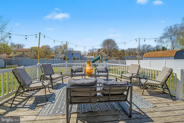 $379,000 | 6 East Judith Drive, Hammonton, NJ 08037