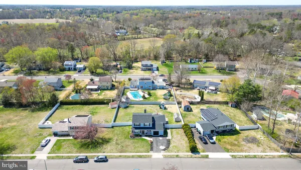 $379,000 | 6 East Judith Drive, Hammonton, NJ 08037