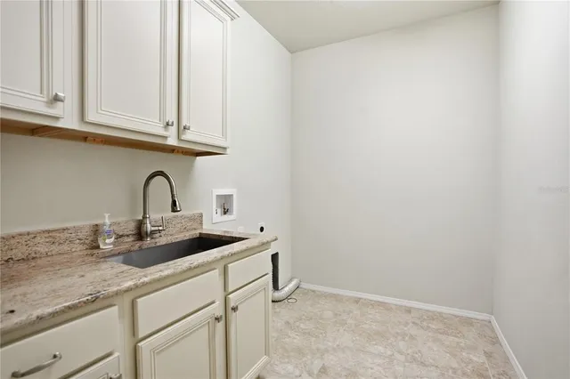 $340,000 | 15571 Stone House Drive, Brooksville, FL 34604