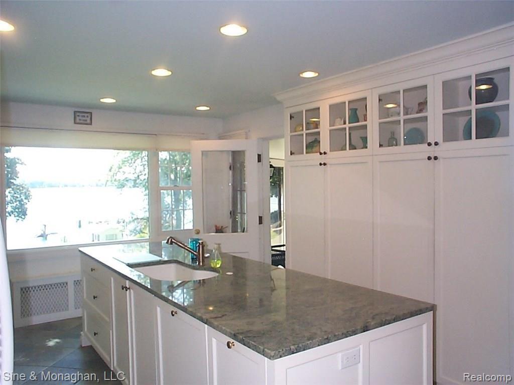962 North Riverside Avenue St. Clair, MI 48079 - Photo 43 of 99 43 KITCHEN 2 962 N RIVERSIDE.JPG