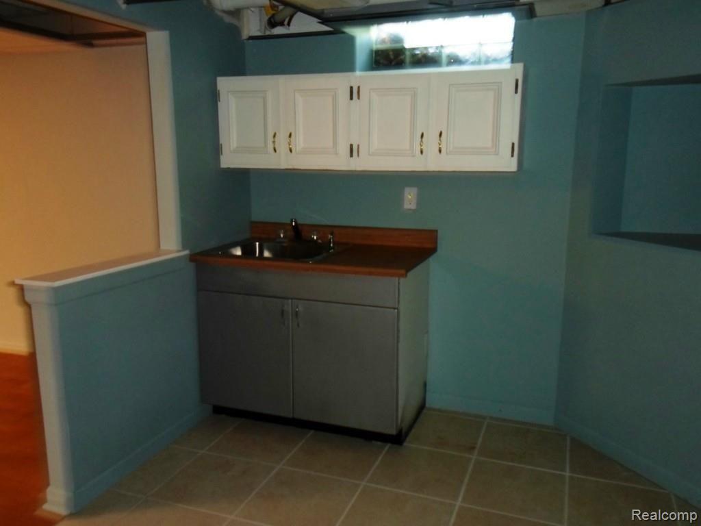 6431 Mayfair Road Utica, MI 48317 - Photo 6 of 18 Basement.jpg