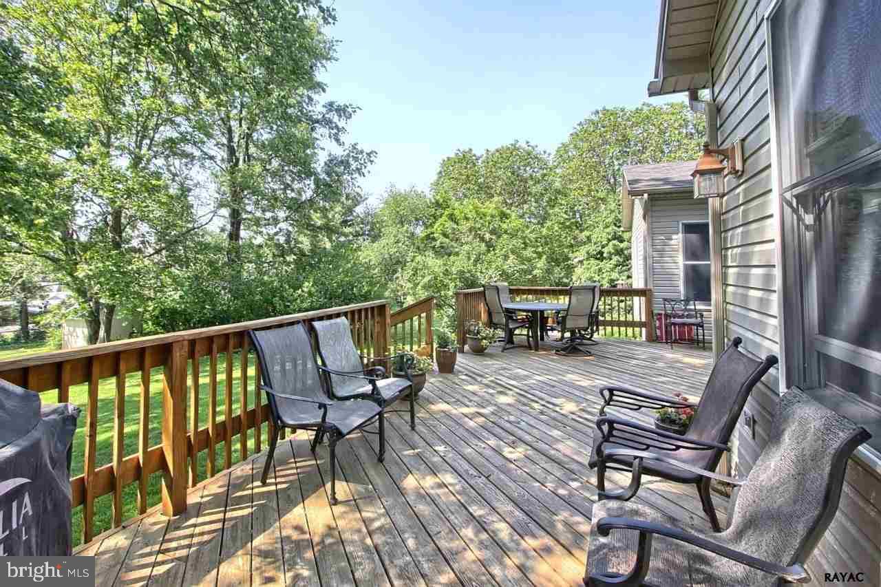 1148 Grandview Road York, PA 17403 - Photo 23 of 36 Gallery Image 23