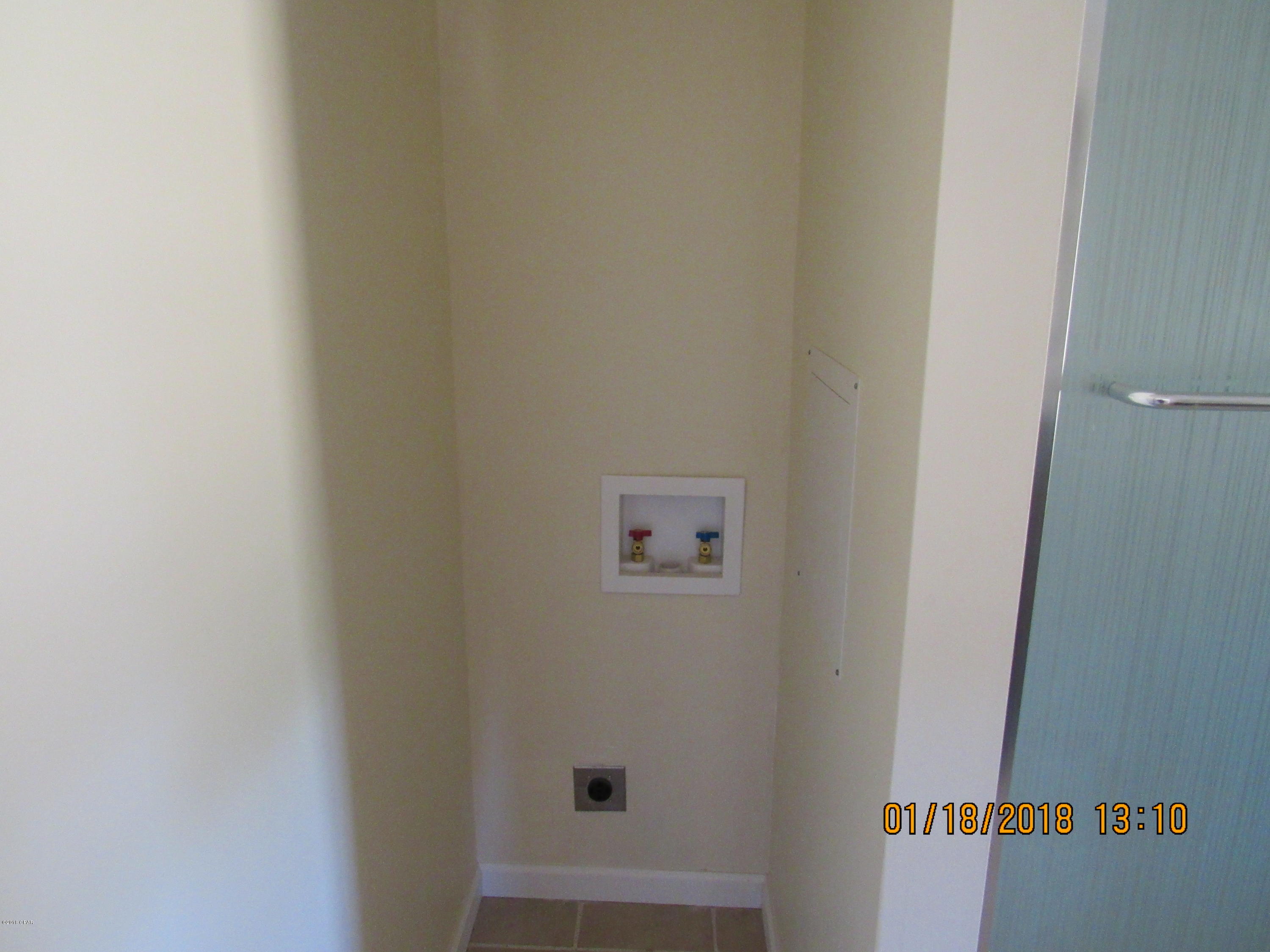 8260 Hammond Road Sneads, FL 32460 - Photo 9 of 24 Gallery Image 9