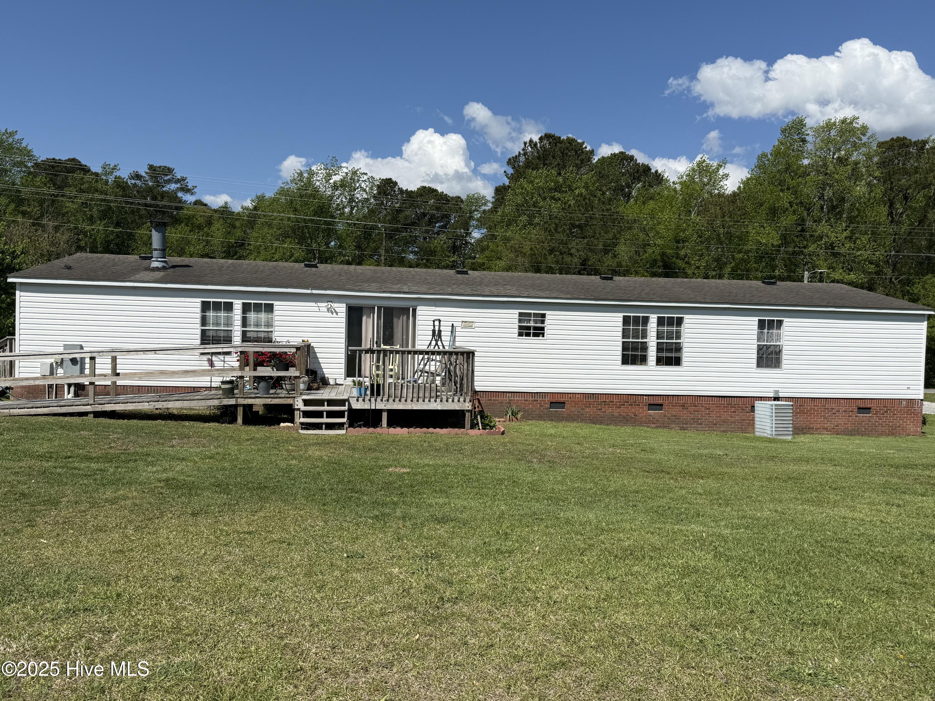 274 Norris Road Swansboro, NC 28584 - Photo 10 of 45 Rear View