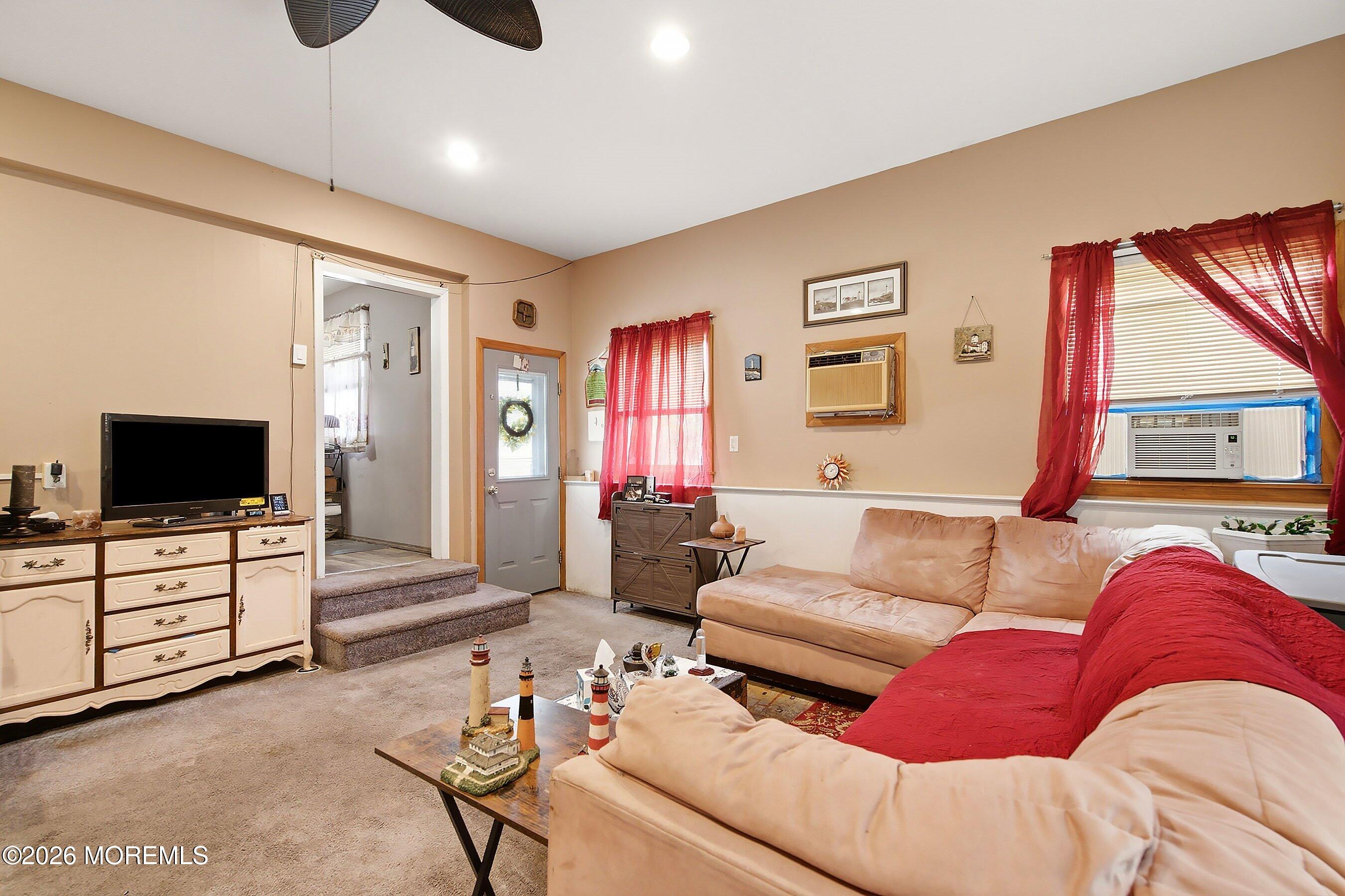 17 Locust Road Howell, NJ 07731 - Photo 15 of 23 15-Family 1C