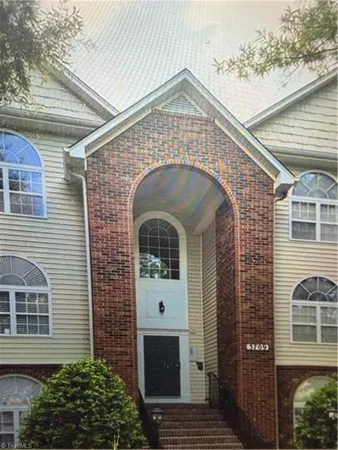$1,400 | 3709 Morris Farm Drive, Greensboro, NC 27409