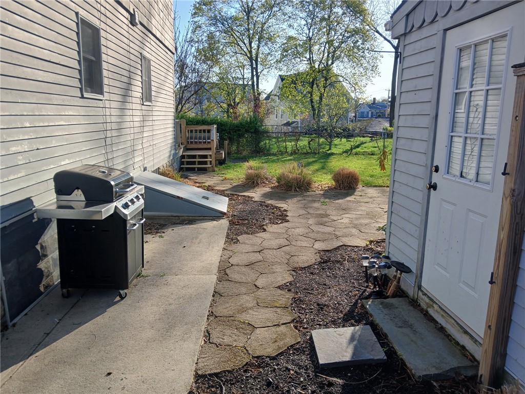 170 Bernice Avenue Woonsocket, RI 02895 - Photo 7 of 12