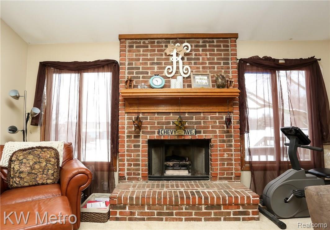 6811 Clintonville Road Clarkston, MI 48348 - Photo 6 of 32 Clintonville-6.jpg