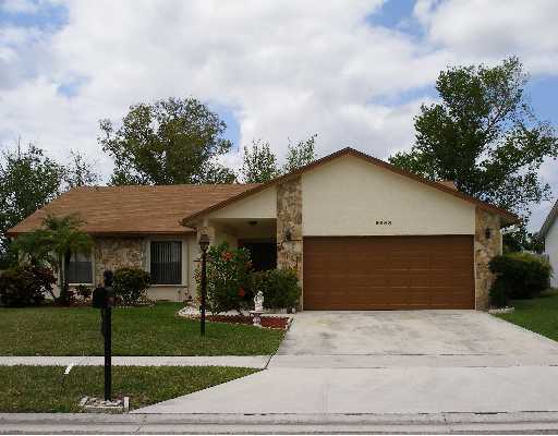 9858 Majorca Place Boca Raton, FL 33434 - Photo 1 of 9 Primary Photo
