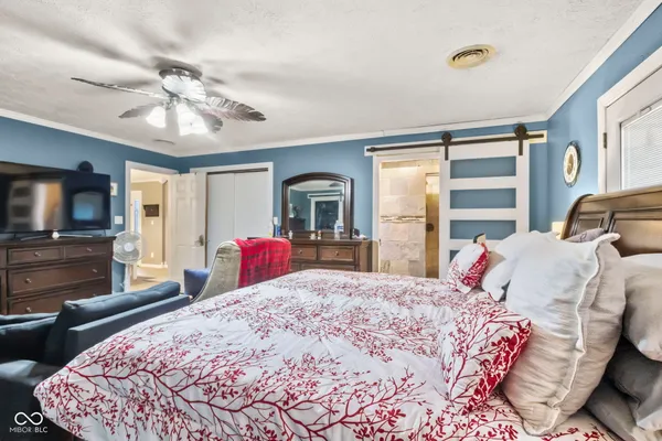 $385,000 | 1446 West State Highway, Spencer, IN 47460