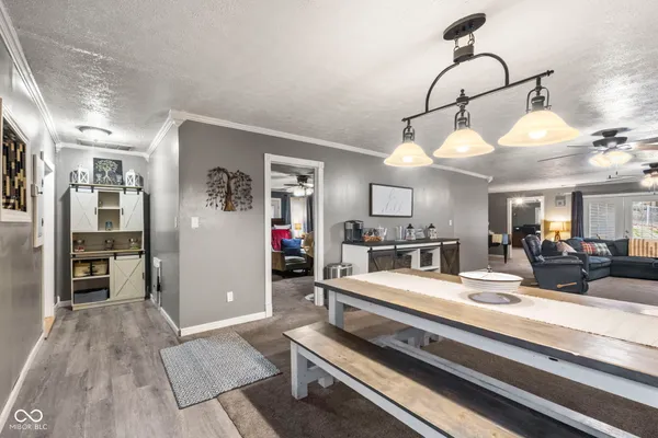 $385,000 | 1446 West State Highway, Spencer, IN 47460