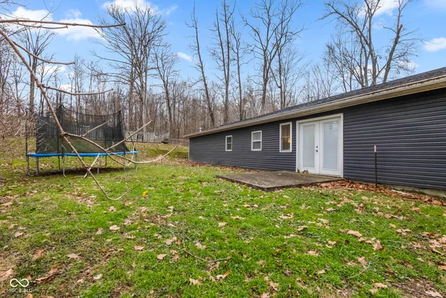 $390,000 | 1446 West State Highway, Spencer, IN 47460