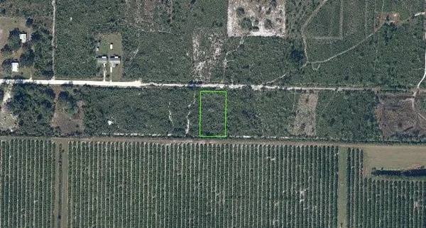 $19,900 | 2809 Hacienda Drive, Lorida, FL 33857