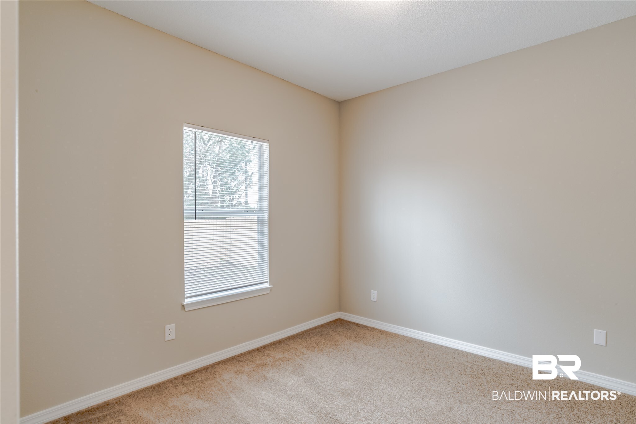 6 Bay Circle Foley, AL 36535 - Photo 30 of 33