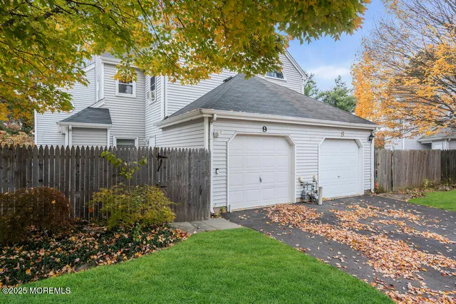 $459,900 | 9 Holmes Court, Freehold, NJ 07728