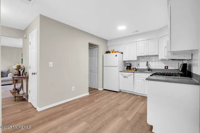 $459,900 | 9 Holmes Court, Freehold, NJ 07728