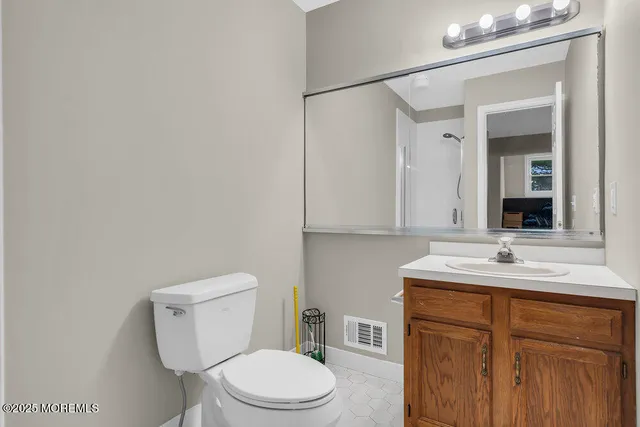 $459,900 | 9 Holmes Court, Freehold, NJ 07728