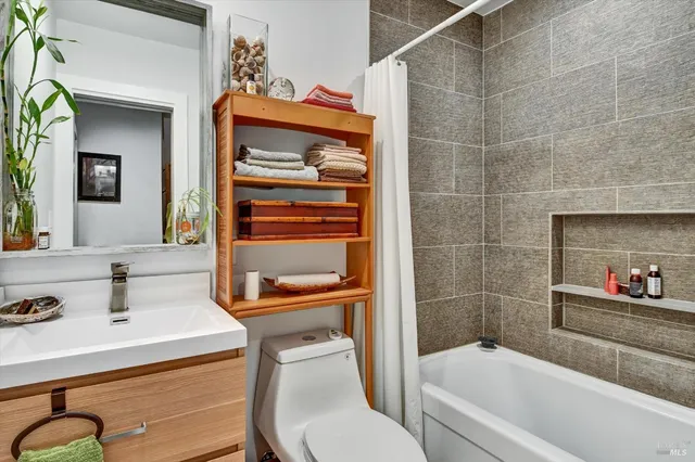 $5,500,000 | 615 Oak Manor Drive, Fairfax, CA 94930