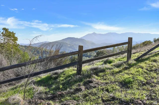 $5,500,000 | 615 Oak Manor Drive, Fairfax, CA 94930