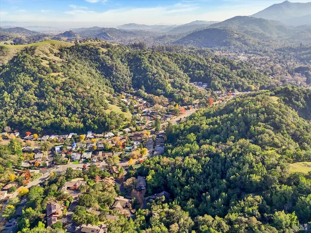 $5,500,000 | 615 Oak Manor Drive, Fairfax, CA 94930