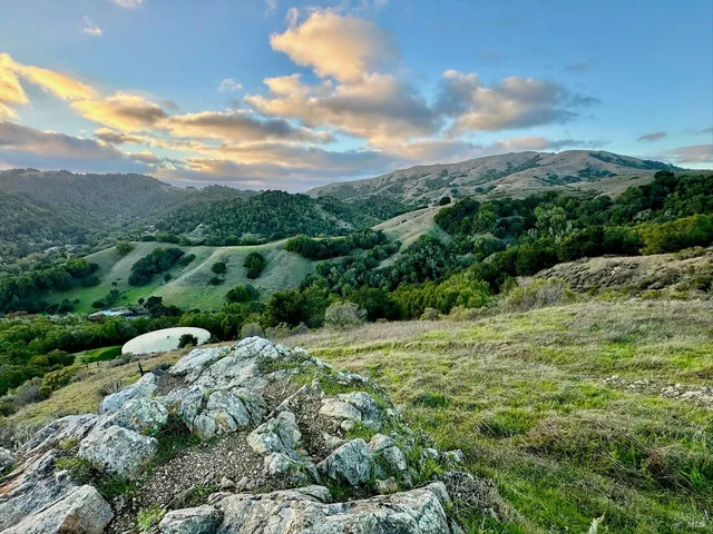 $5,500,000 | 615 Oak Manor Drive, Fairfax, CA 94930