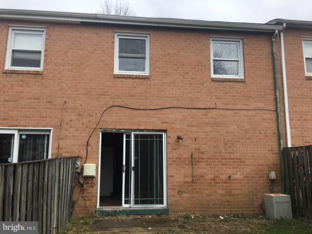 639 Bywater Road Annapolis, MD 21401 - Photo 3 of 29 Exterior (Rear)