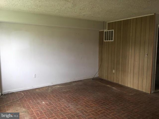 639 Bywater Road Annapolis, MD 21401 - Photo 10 of 29 Interior (General)