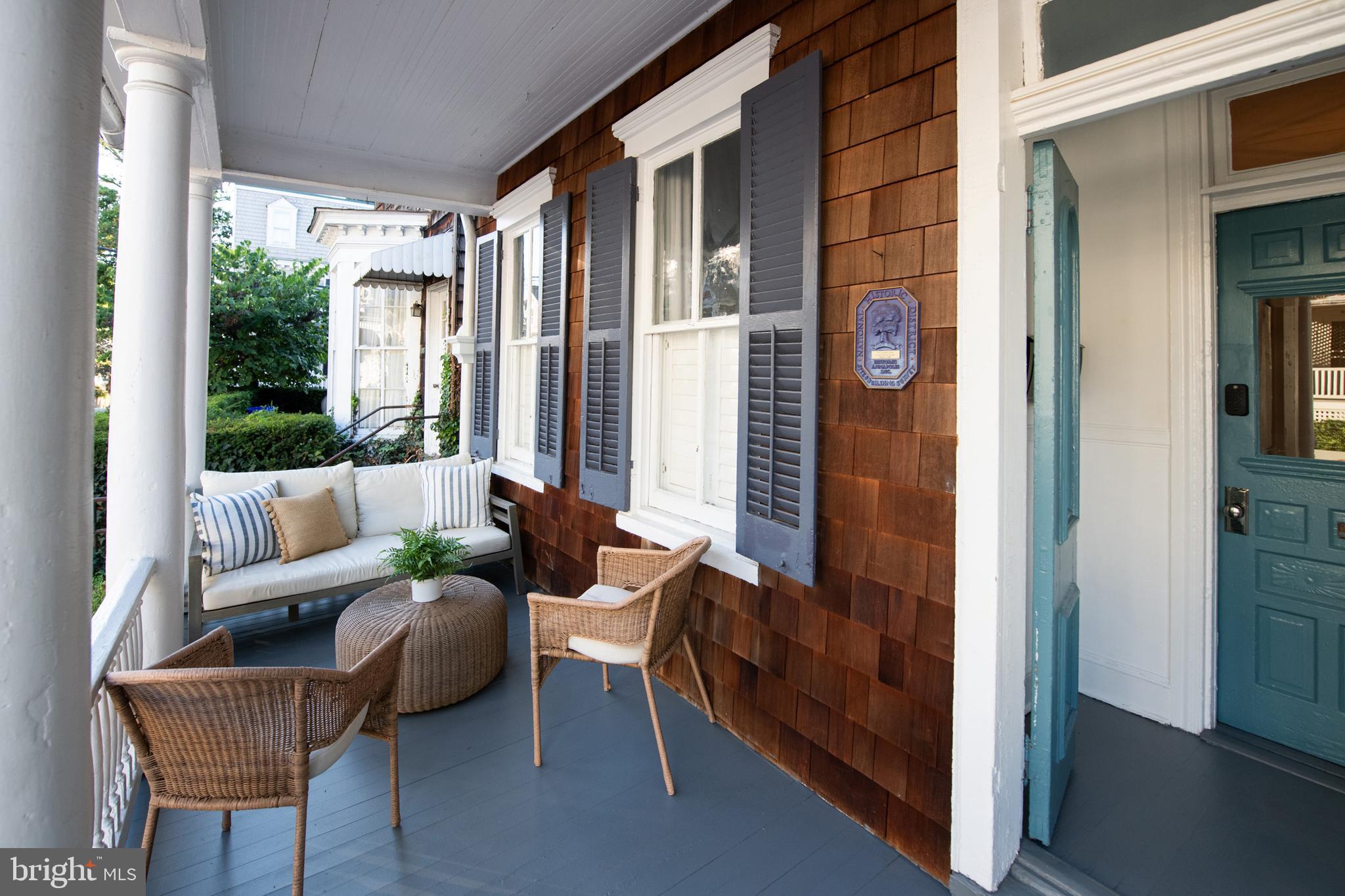 107 Conduit Street Annapolis, MD 21401 - Photo 4 of 57 Idyllic front covered porch