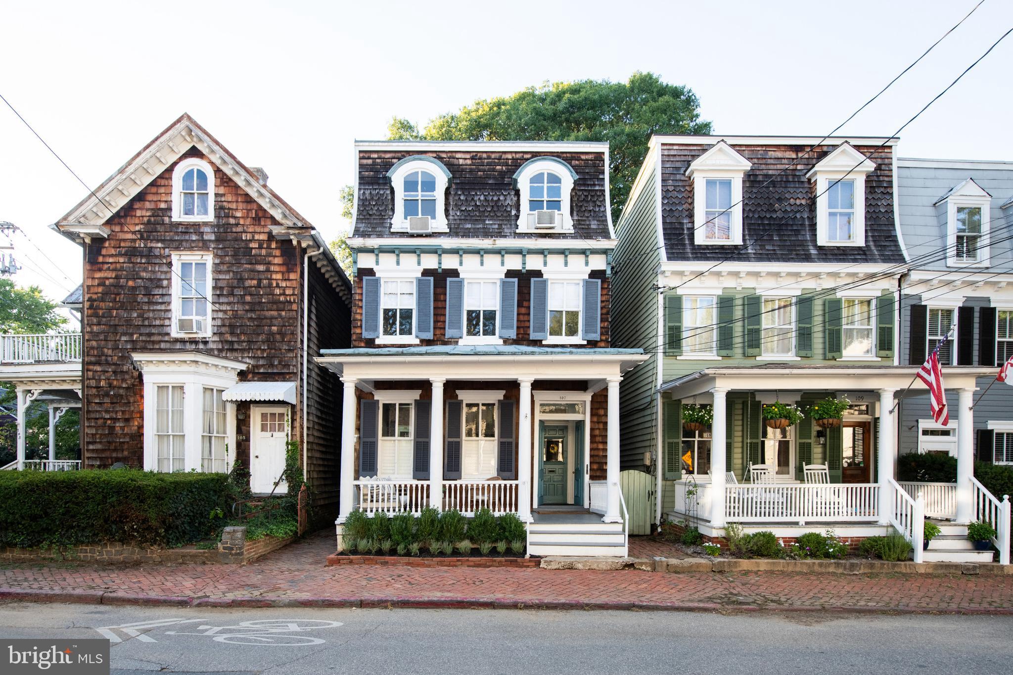 107 Conduit Street Annapolis, MD 21401 - Photo 41 of 57 Quintessential Annapolis guarantees client flow!!