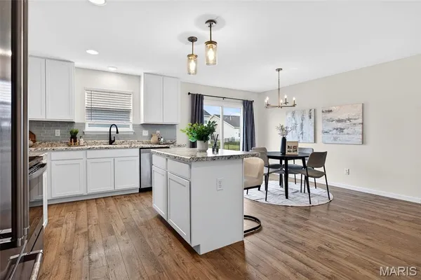 $349,900 | 317 Freedom Drive, Foristell, MO 63348