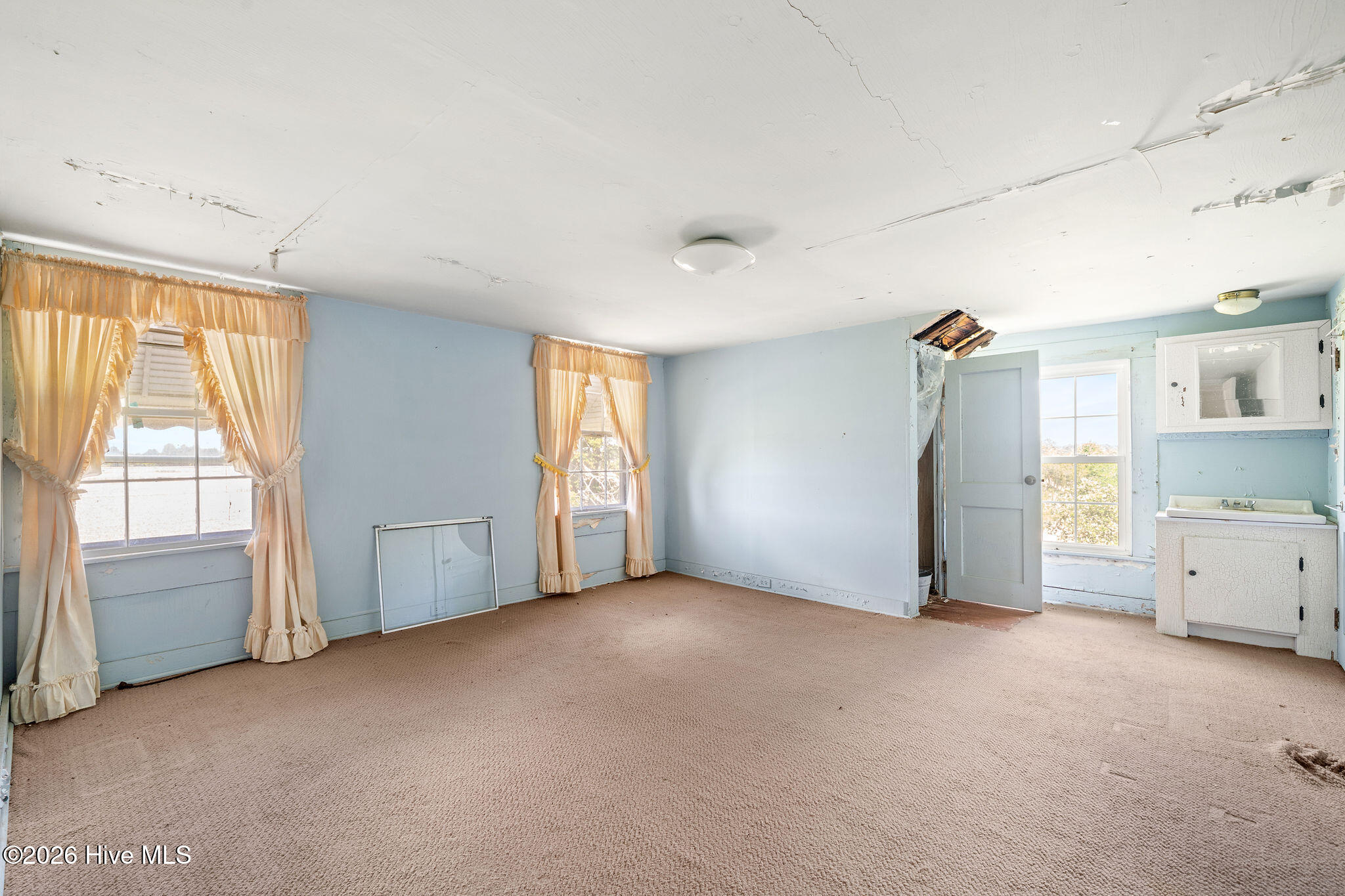 1352 Cornwallis Road Rose Hill, NC 28458 - Photo 34 of 42