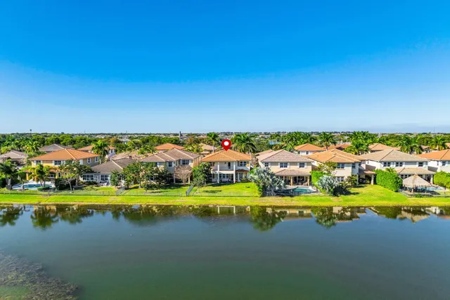 $1,100,000 | 8620 Waterside Court, Parkland, FL 33076