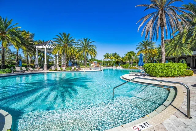 $1,100,000 | 8620 Waterside Court, Parkland, FL 33076