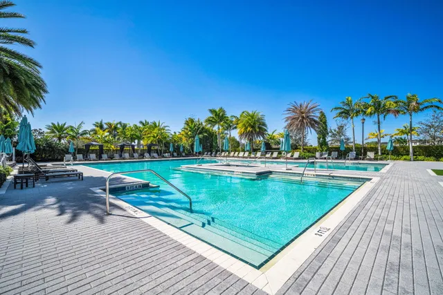 $1,100,000 | 8620 Waterside Court, Parkland, FL 33076