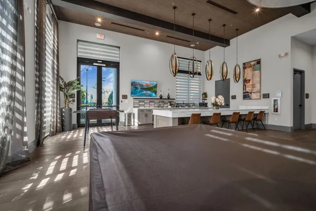 $1,100,000 | 8620 Waterside Court, Parkland, FL 33076