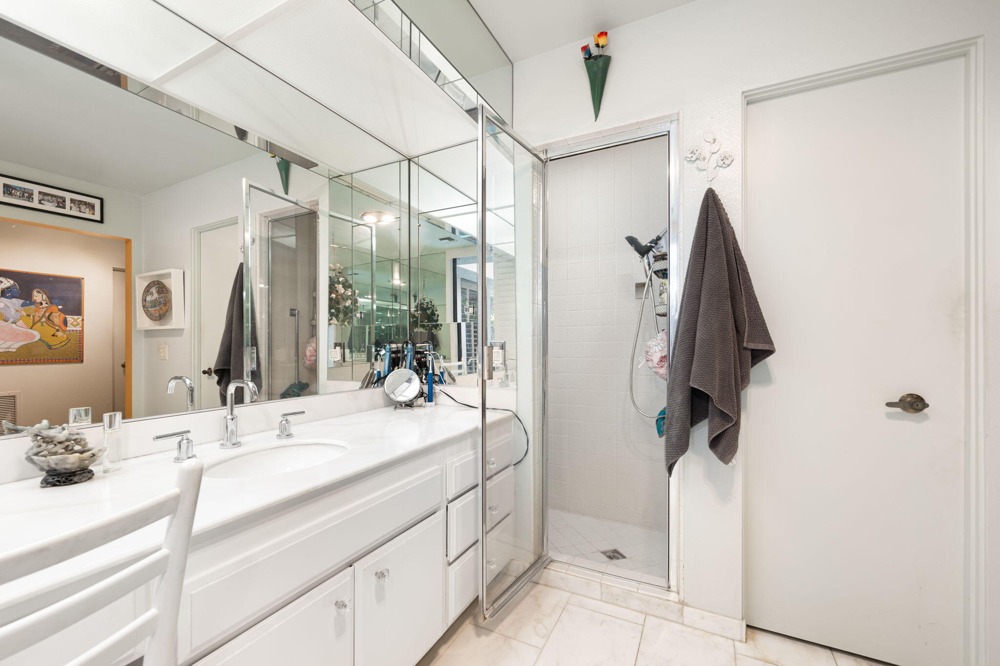 30 Colgate Drive Rancho Mirage, CA 92270 - Photo 23 of 40 Primary Bath