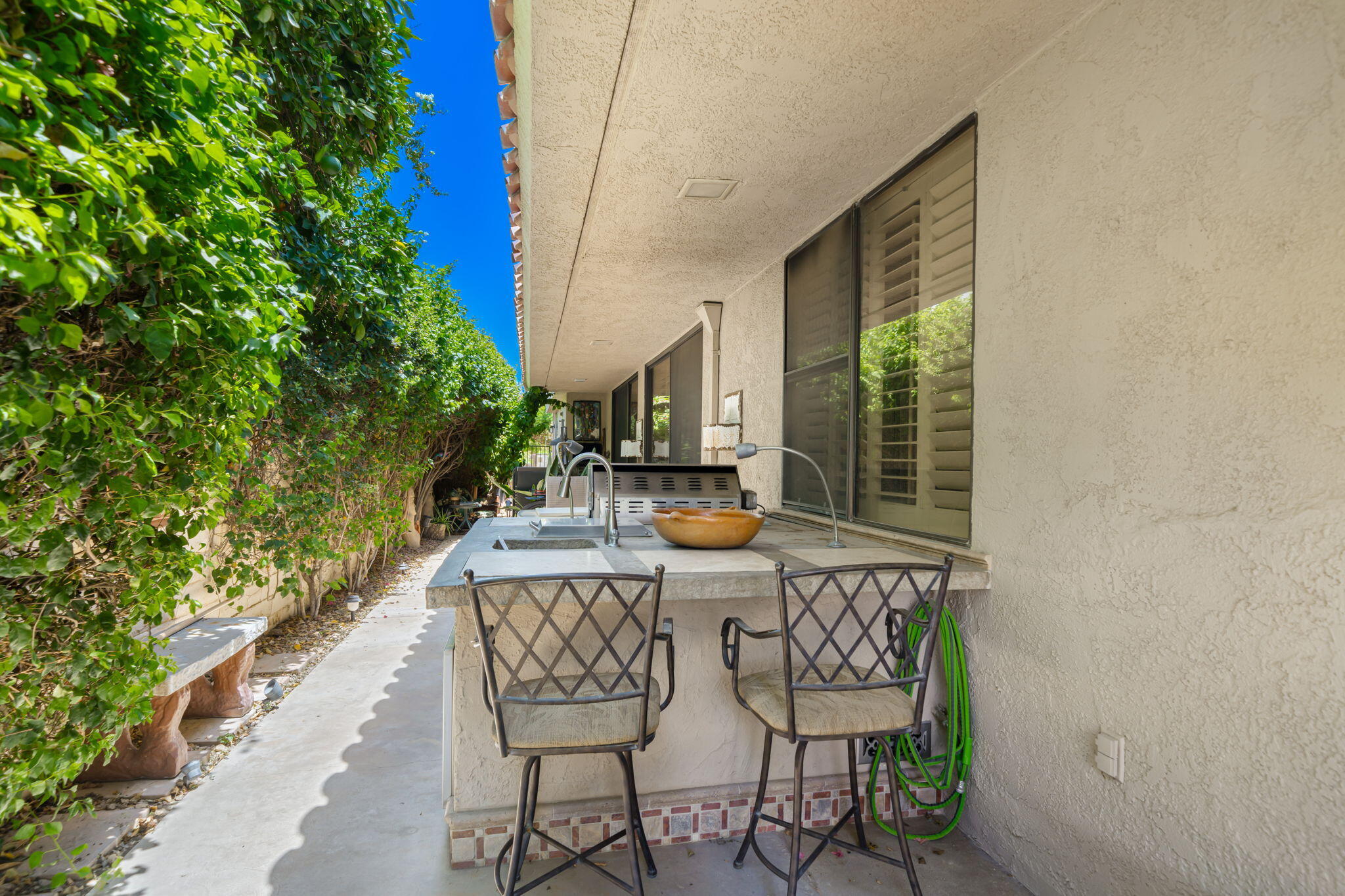 30 Colgate Drive Rancho Mirage, CA 92270 - Photo 32 of 40 Built-in BBQ on Side Patio