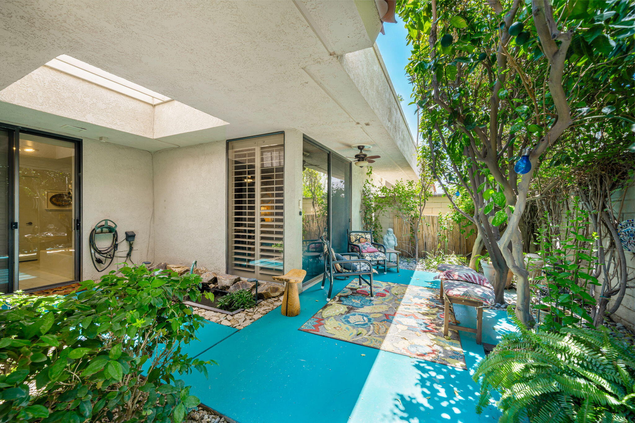 30 Colgate Drive Rancho Mirage, CA 92270 - Photo 33 of 40 side patio by primary